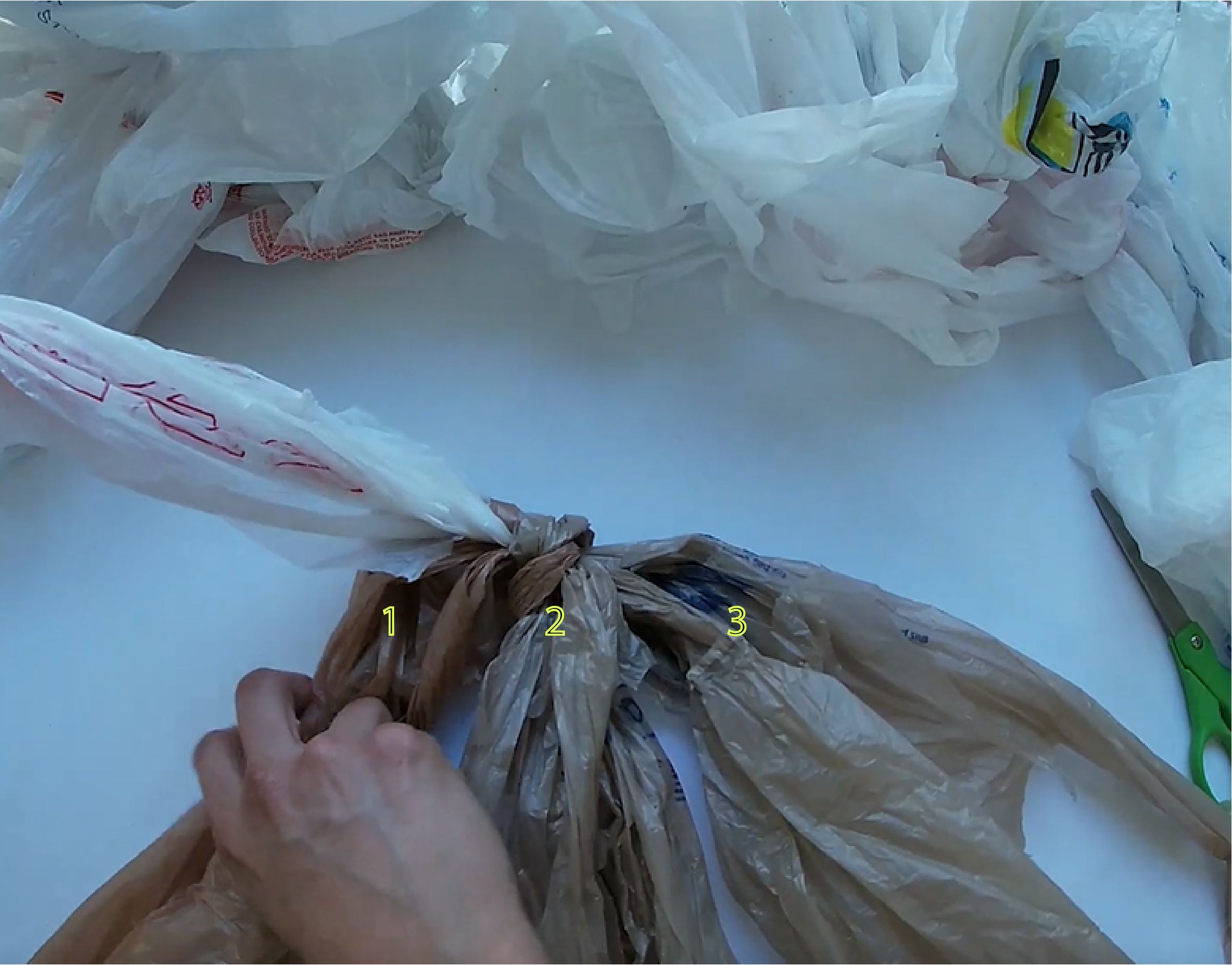 How to Turn Plastic Bags Into a Sleeping Mat 8 Steps (with Pictures