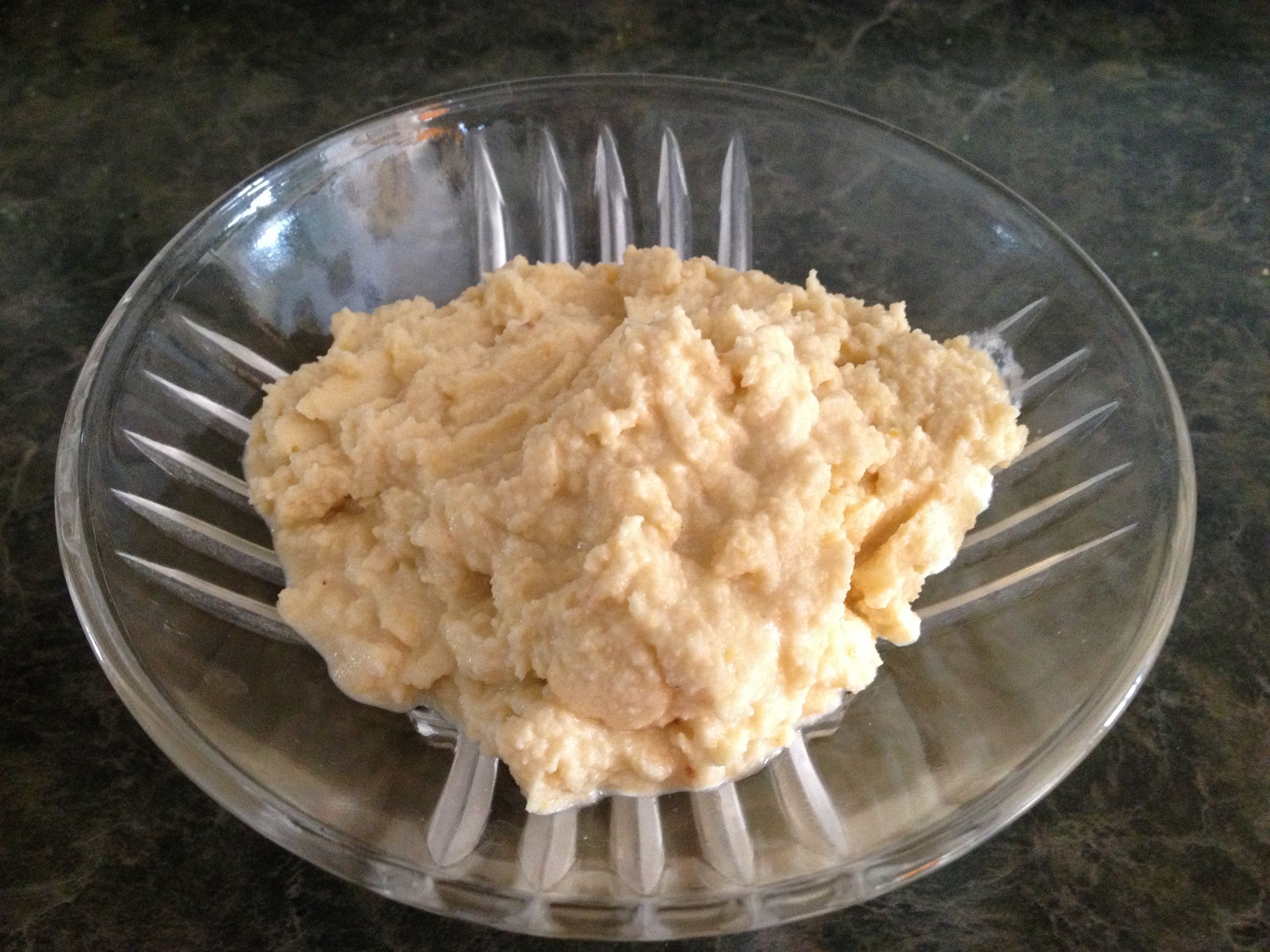 Bean free extra garlic Hummus