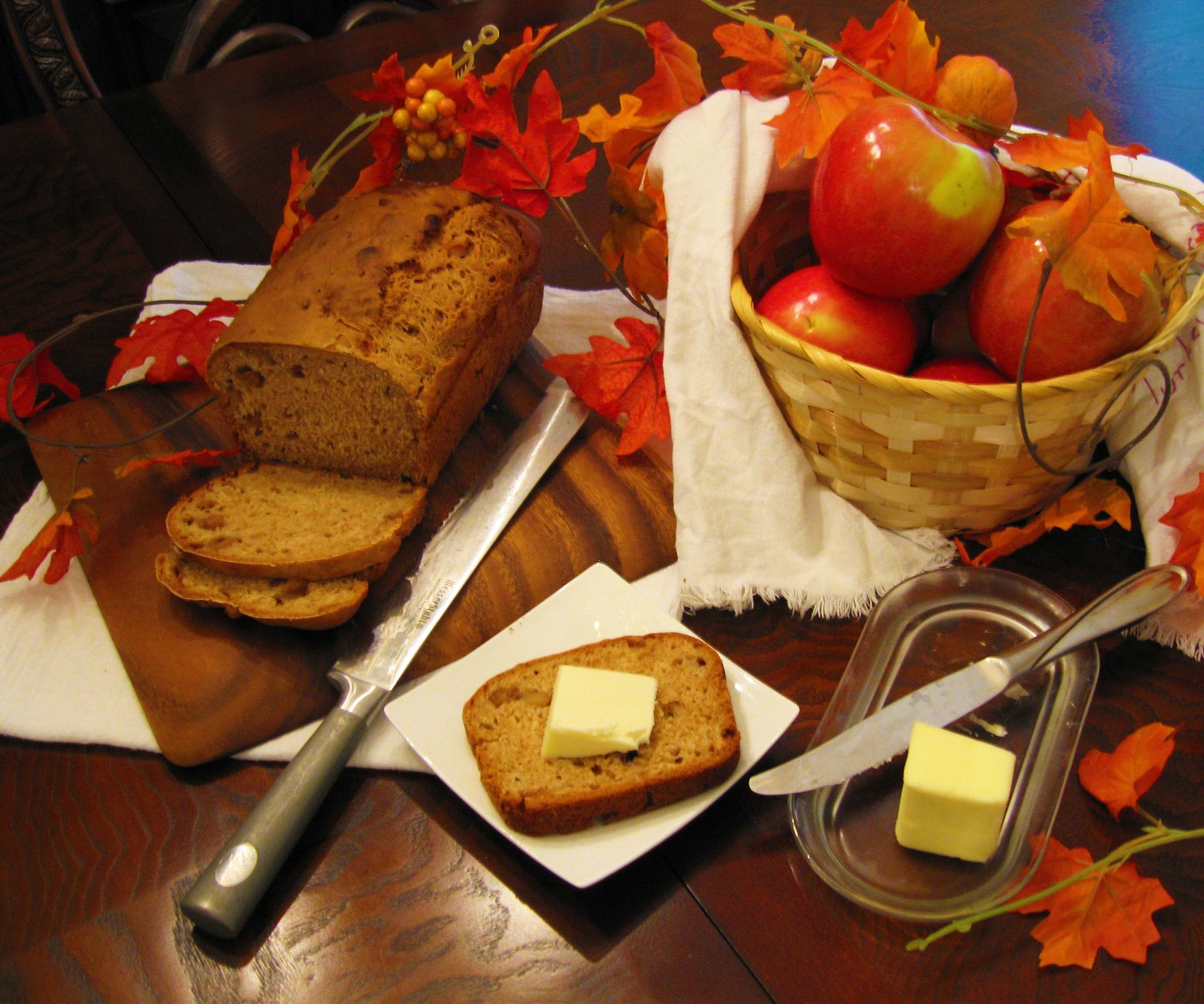 Apple Cider Bread with Spiced Apple Bits