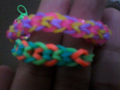 Rainbow Loom:Inverted Fishtail