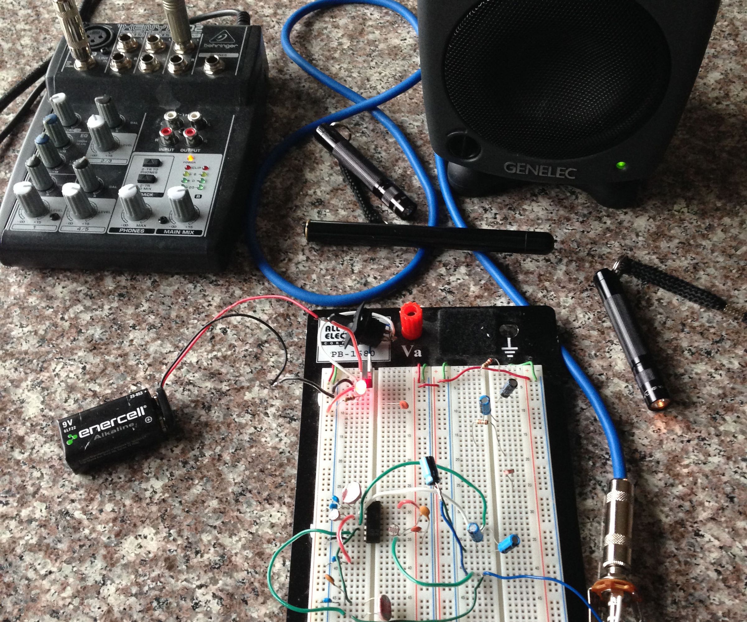 Create an Light-sensor Analog Squawk Circuit!