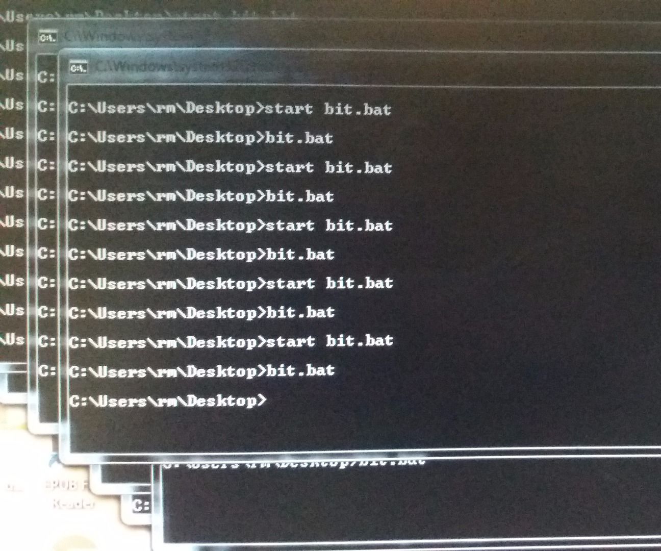 Make a Virus That Eventually Hangs Any PC