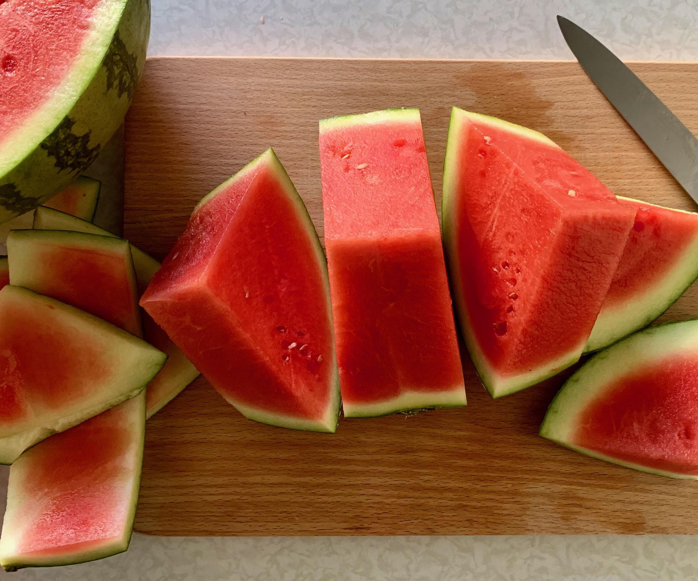 How to Cut a Watermelon Into Slices