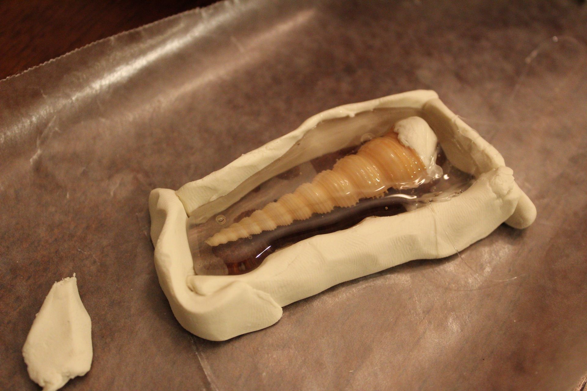 The Secret to a Perfect Hot Glue Mold 5 Steps (with Pictures