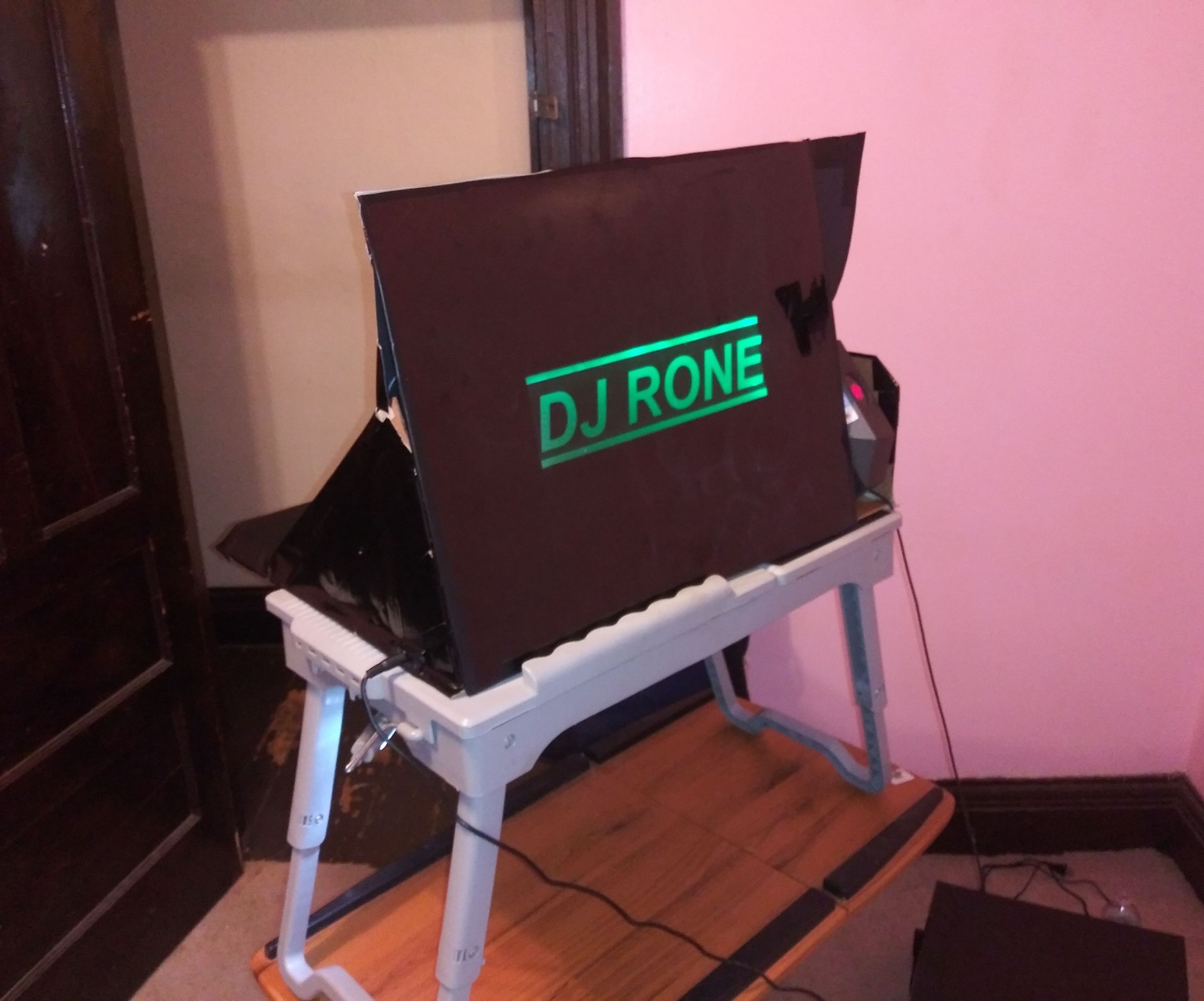Cardboard DJ Laptop Stand And Color Logo Display