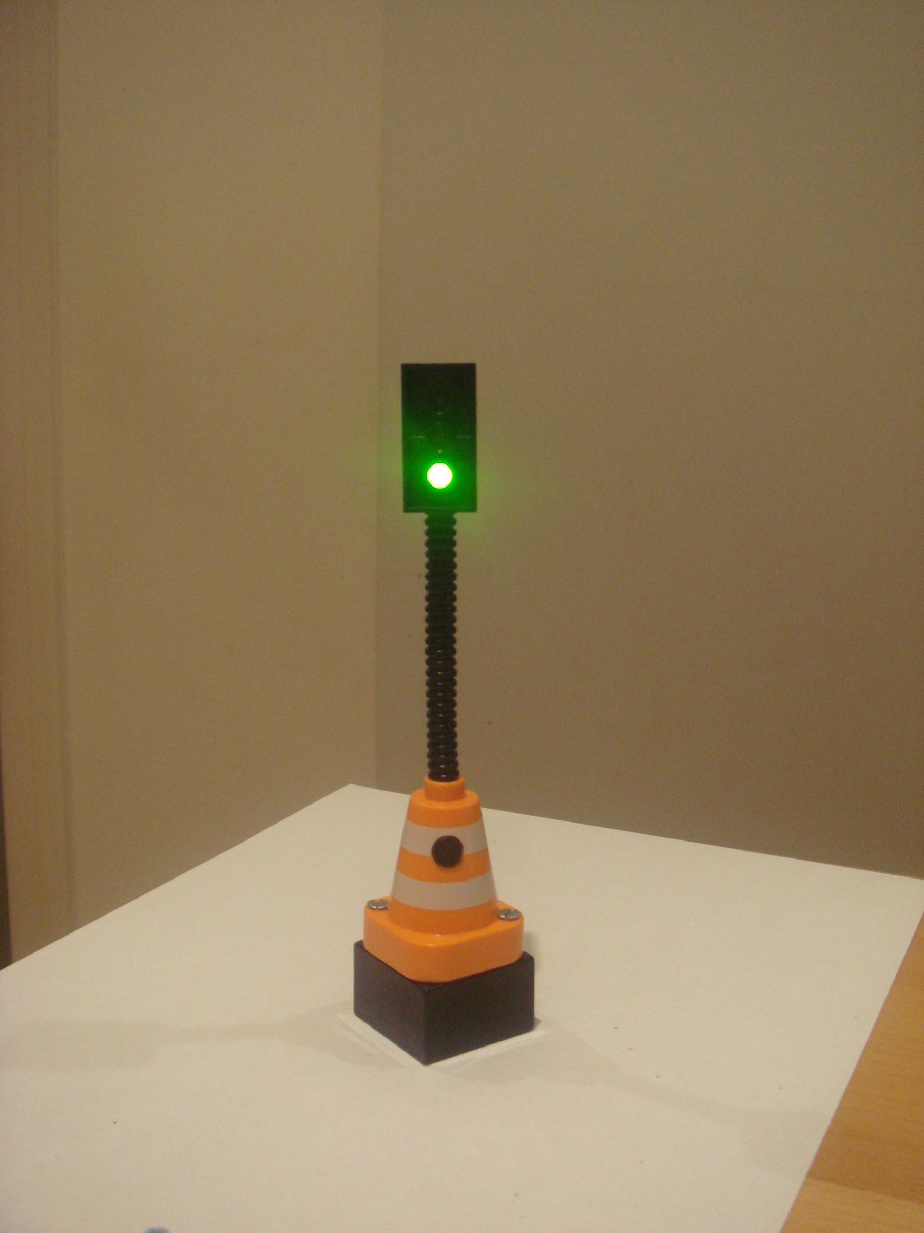 Fully-functional Duplo Traffic Light