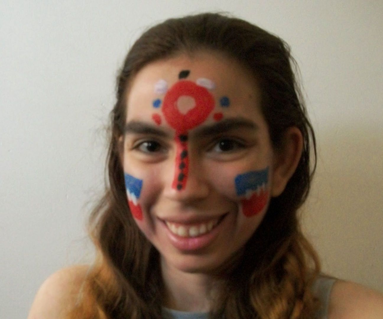 Demi Lovato's Tribal Face Paint