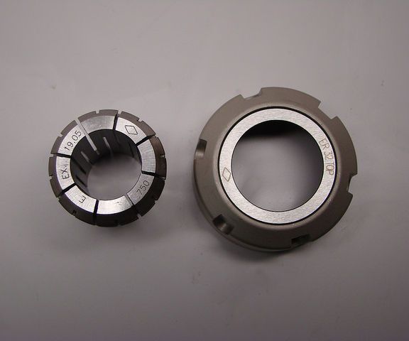 Removing ER Collet From Collet Nut