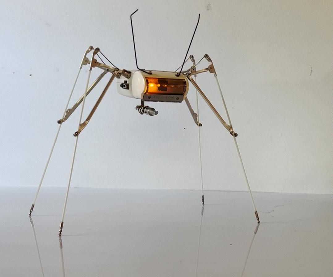 Make a Junkbot From an Old Shaver & Umbrella