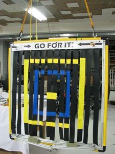 Ball Target System With Positive Feedback
