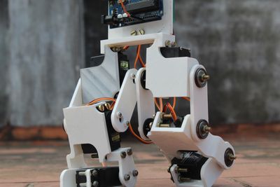Arduino Controlled Robotic Biped : 13 Steps (with Pictures) - Instructables