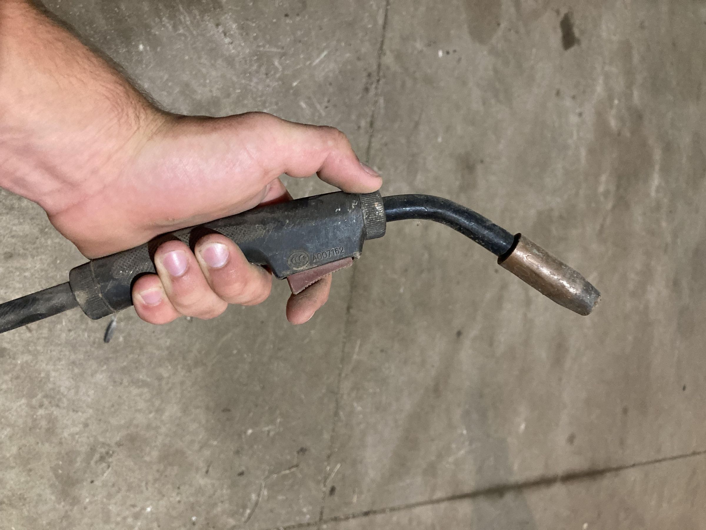 How to MIG Weld 4 Steps Instructables