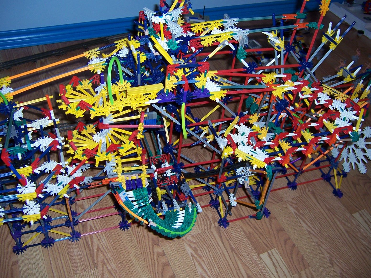 Subduction-A Knex Ball Machine