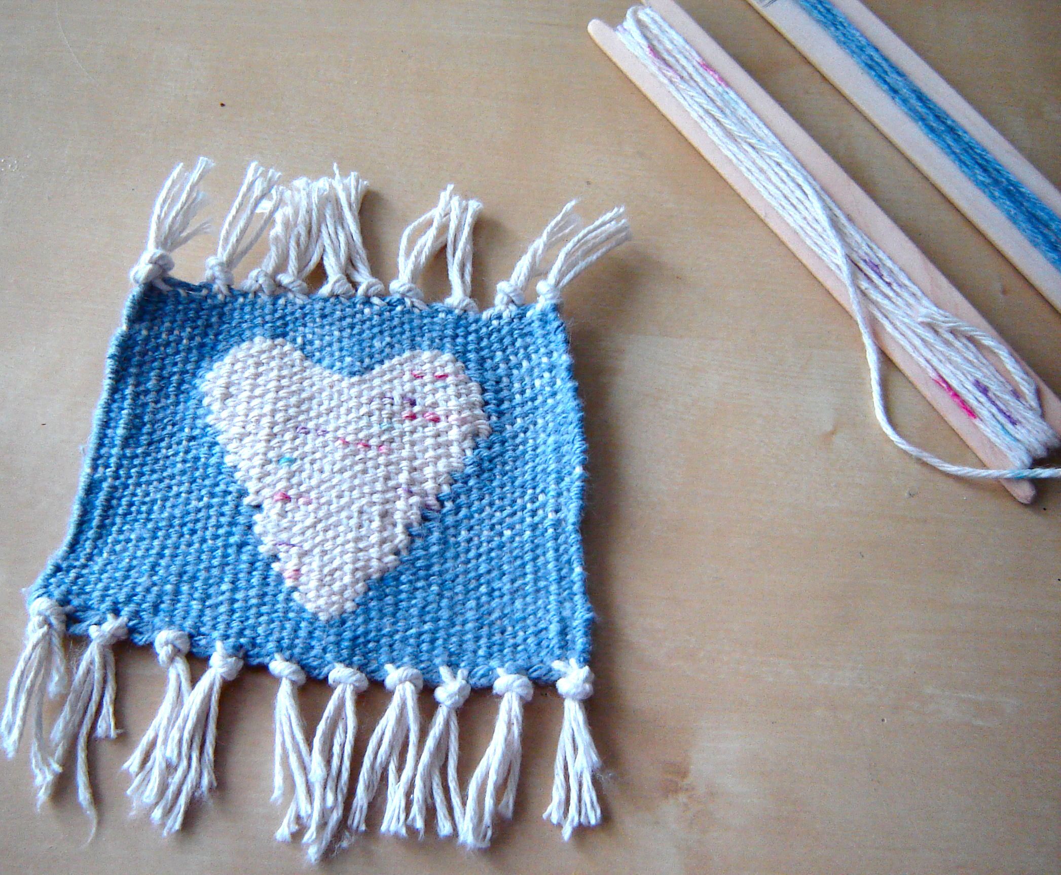 How to Weave on a Frame Loom