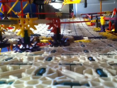 Elevation Knex Ball Machine