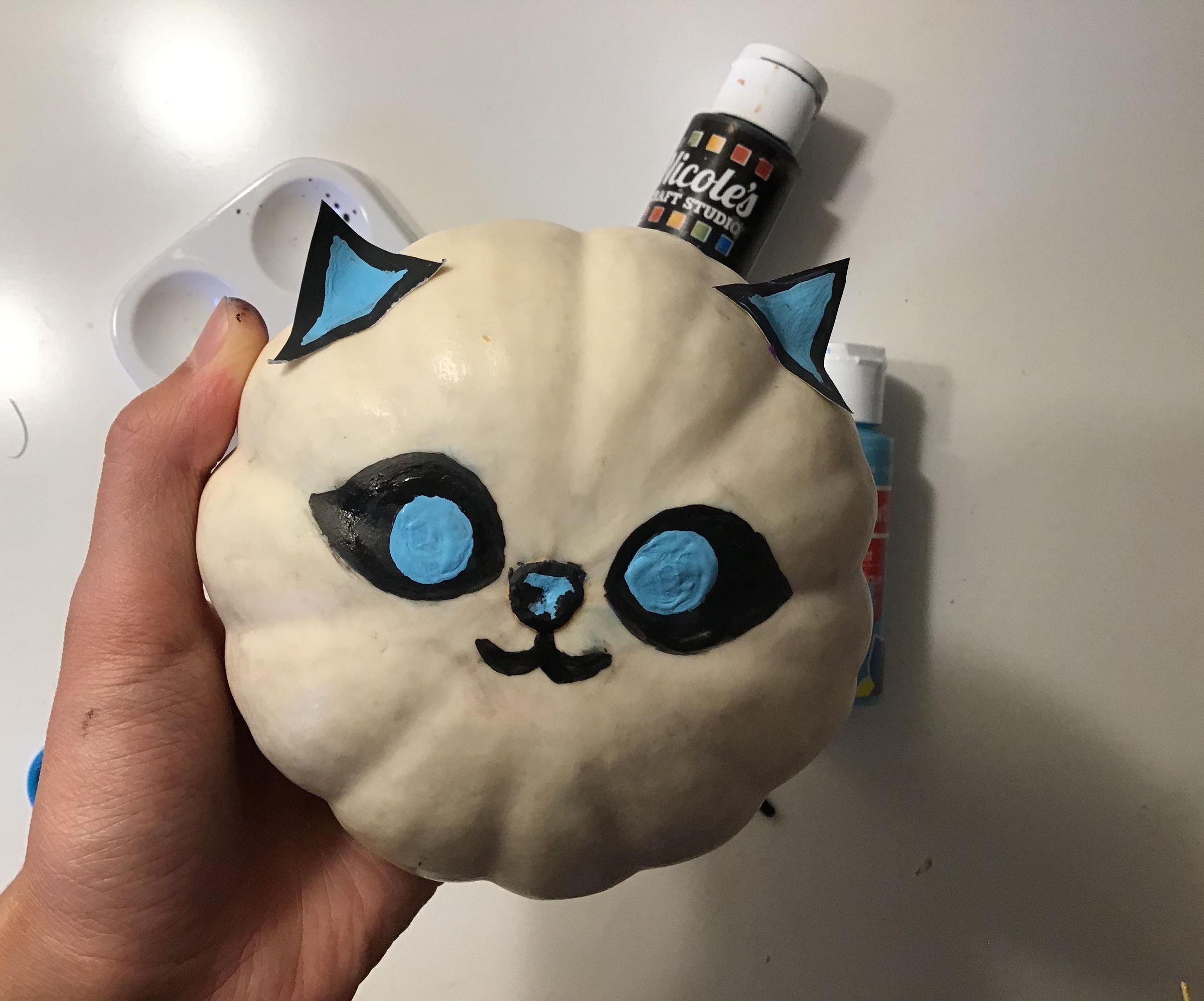 Simple Kitten Pumpkin DIY!