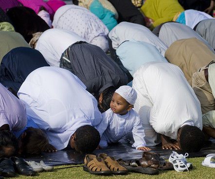How to Respect Culture and Beliefs of Muslims