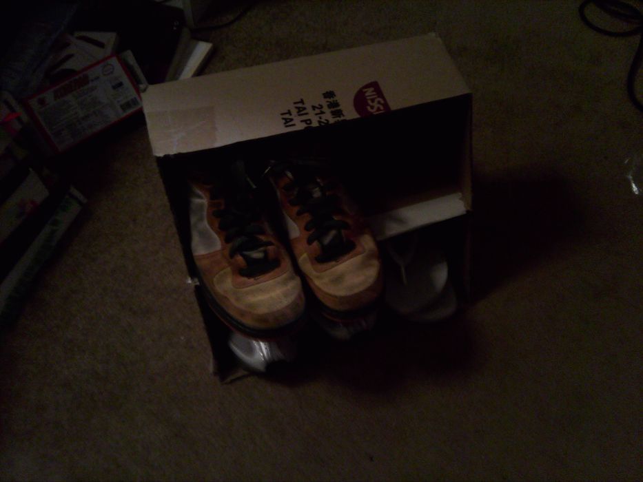 Cardboard Shoe Rack : 4 Steps - Instructables