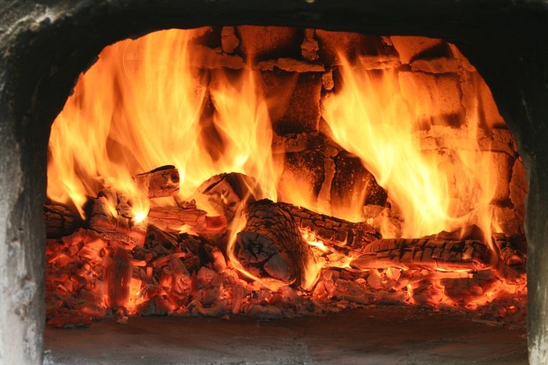 Build a Killer Fire for Your Pizza Oven (or Whatever) (with Pictures) -  Instructables