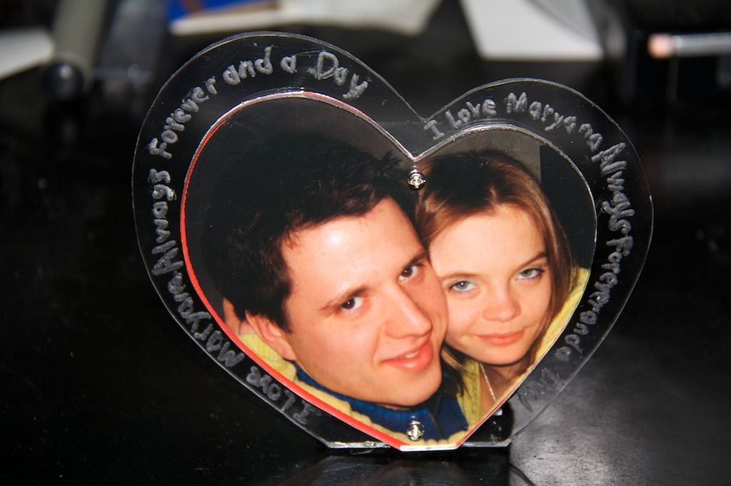 Beating LED Heart Picture Frame