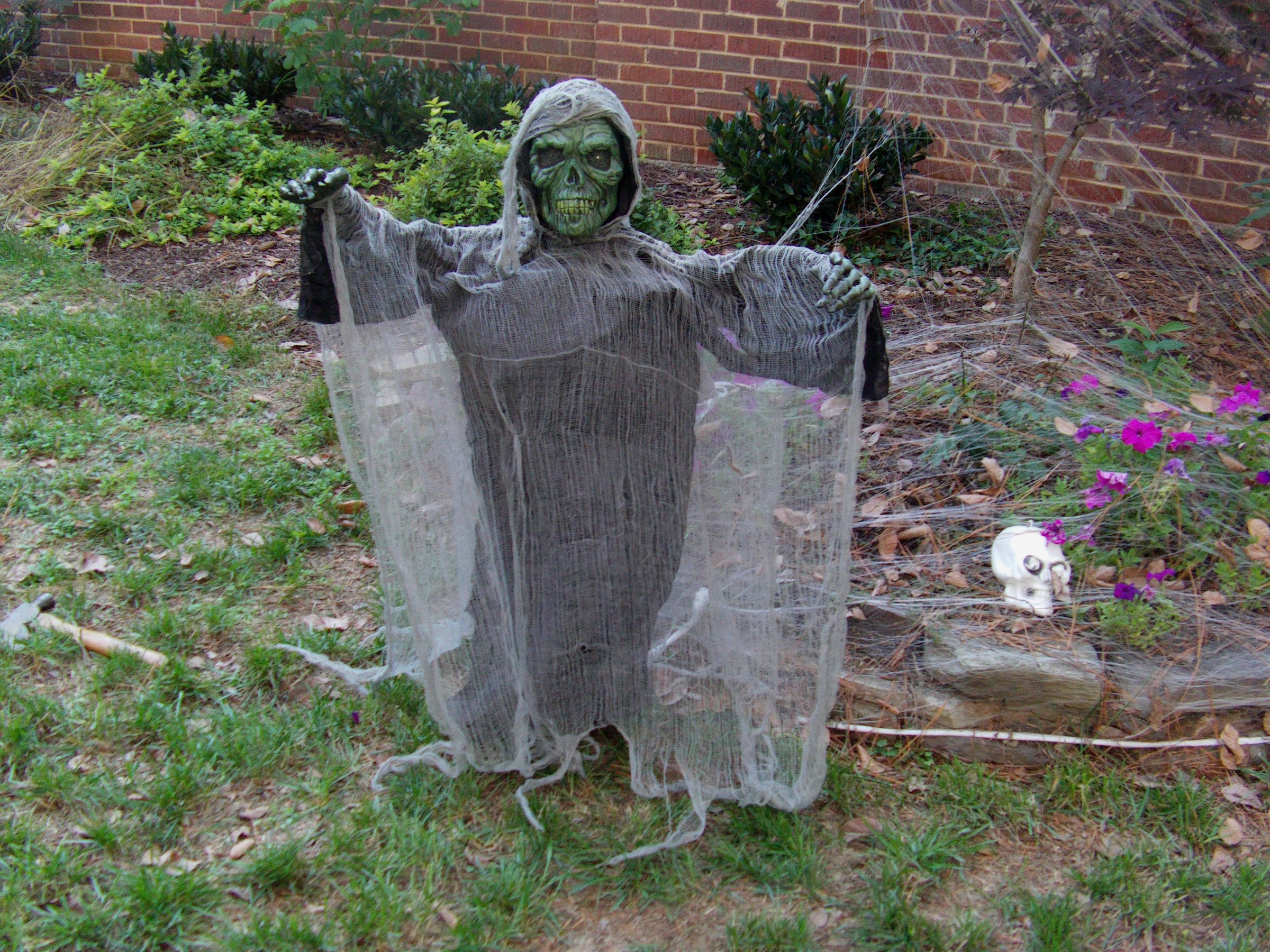 Give Your Hanging  Halloween Decorations a Body