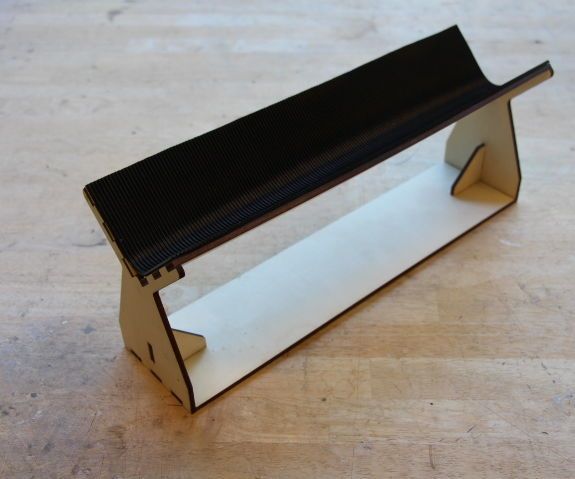 The holder for the long cables