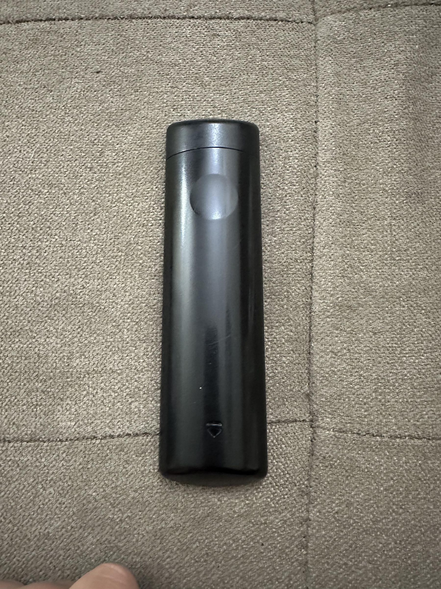 Sowell_Changing Amazon Fire Stick Remote Batteries 8 Steps