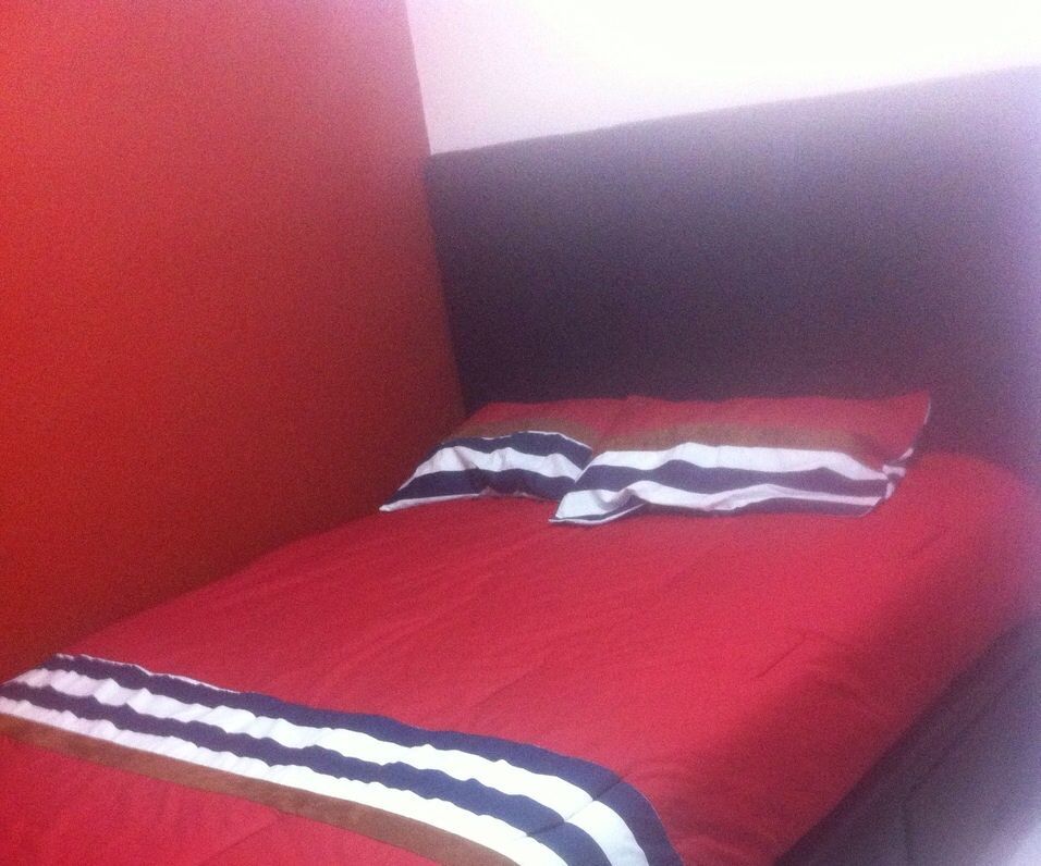 matrimonial bed upholstered chocolate