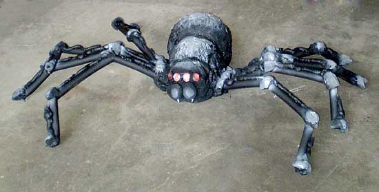 Giant Realistic Spider