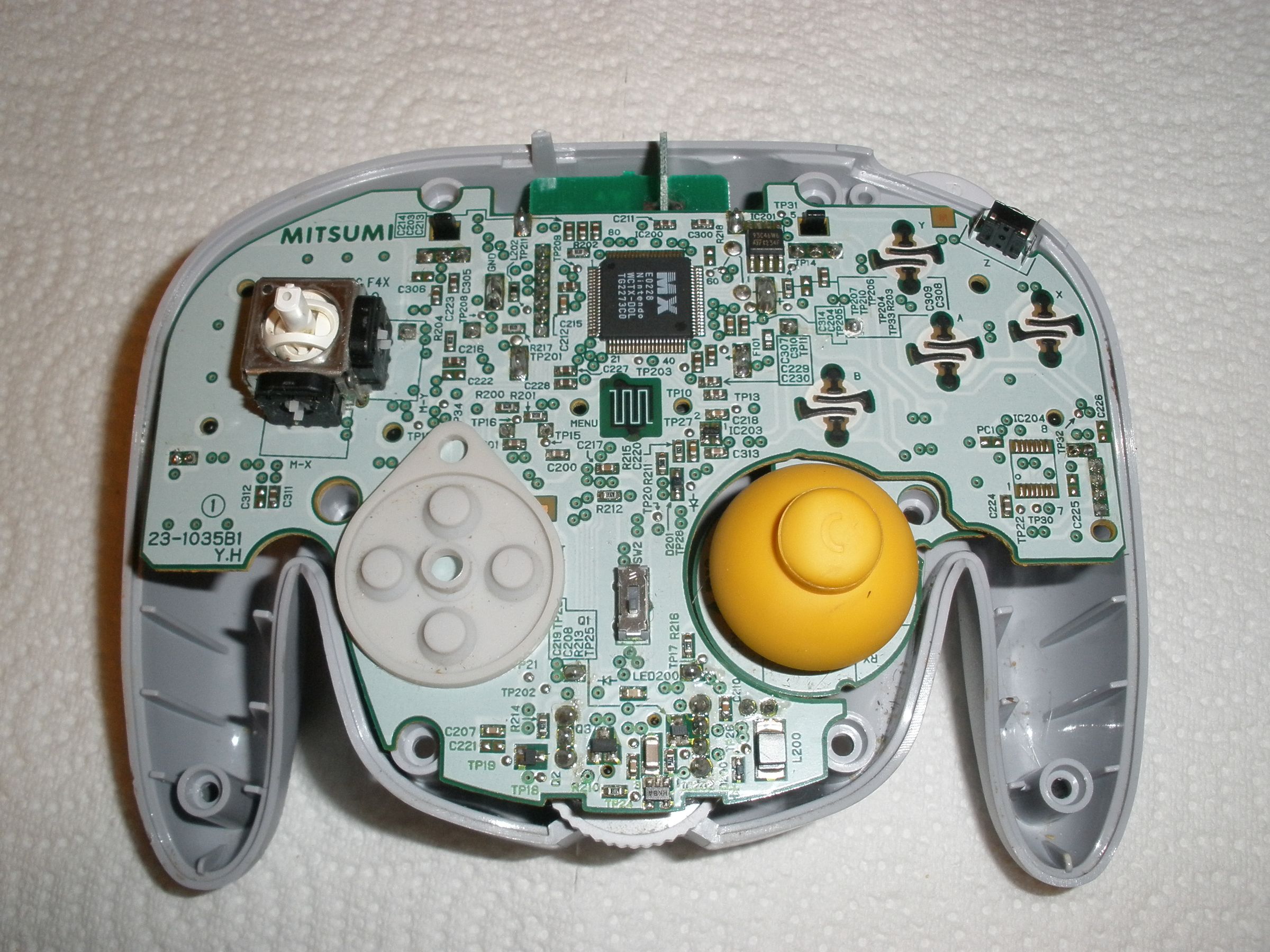 Repairing Joystick/Thumbpad on Gamecube Controller : 9 Steps (with