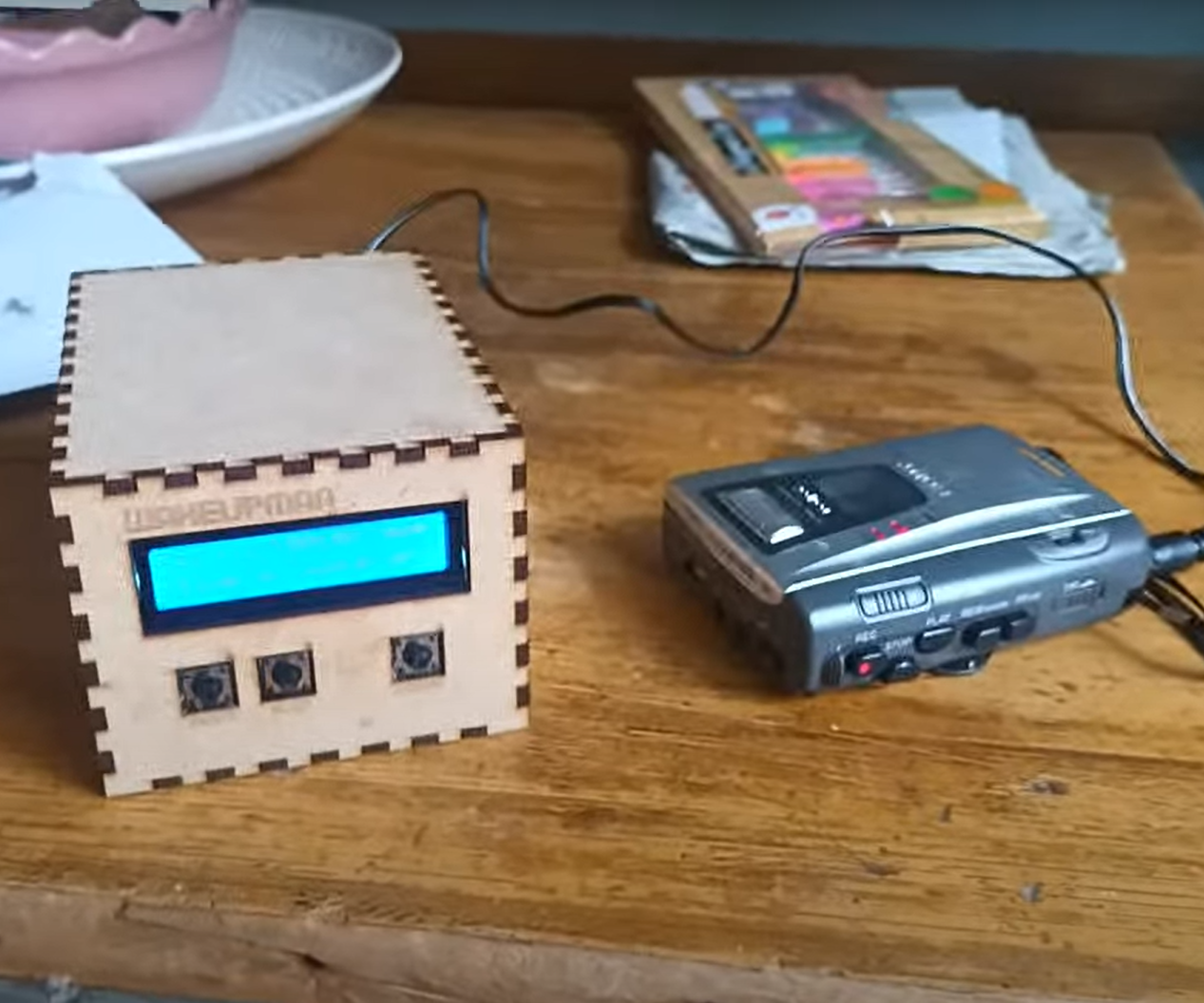 WakeUpMan: a Cassette Player Alarm Clock