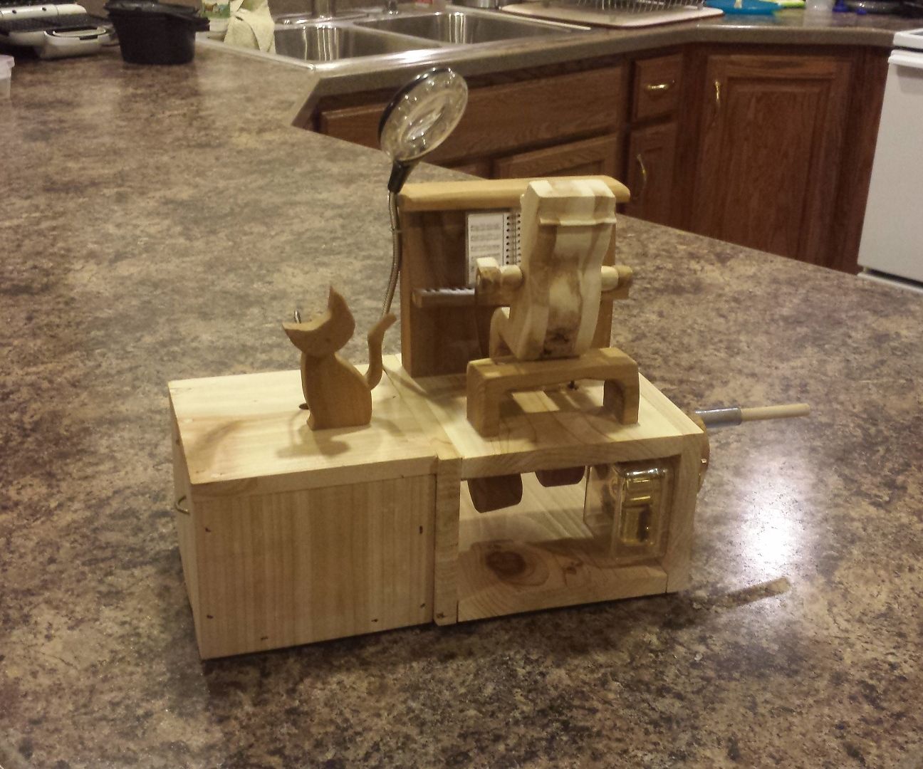 Piano Man With His Cat - Automata Project