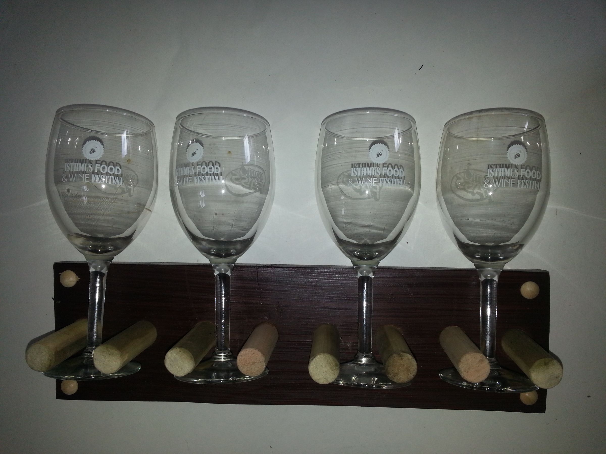 Wine Glass Wall Mount : 4 Steps - Instructables