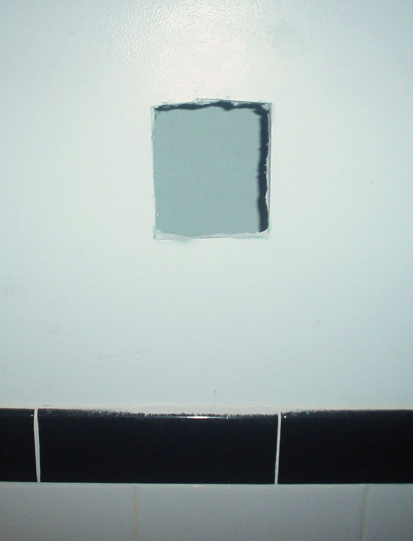 Small Hole Sheetrock Repair