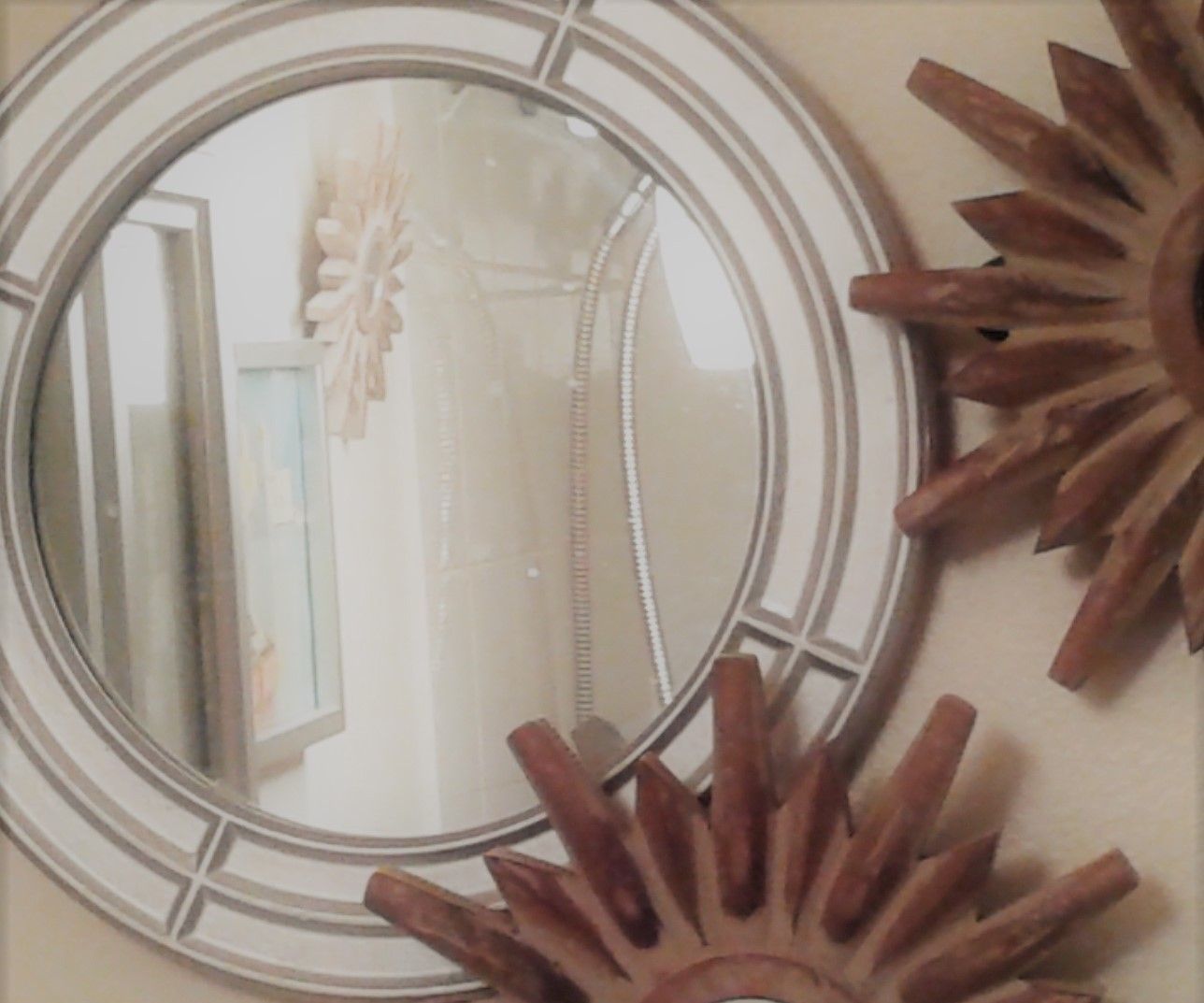REFINISHING a BATHROOM ON a BUDGET
