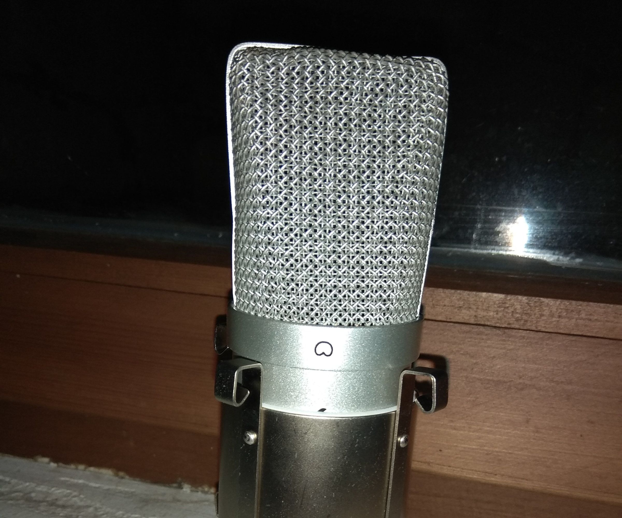 Auna Mic 900 Mute Mod