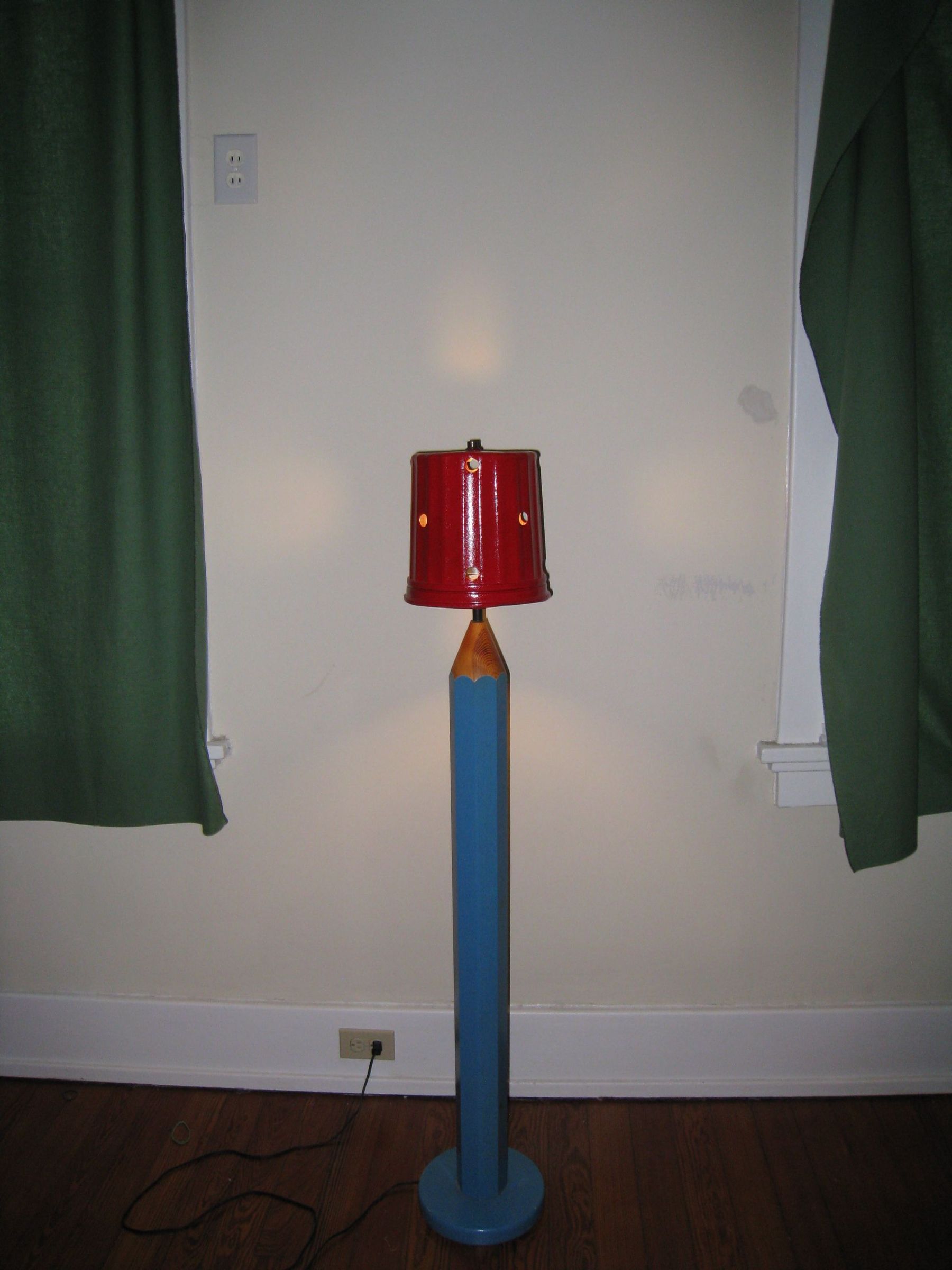 Recycled Lamp Shade 6 Steps Instructables