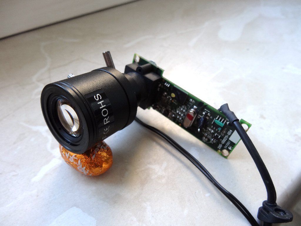 A Homemade camspectrometer for Emission and Absorption Spectra 4