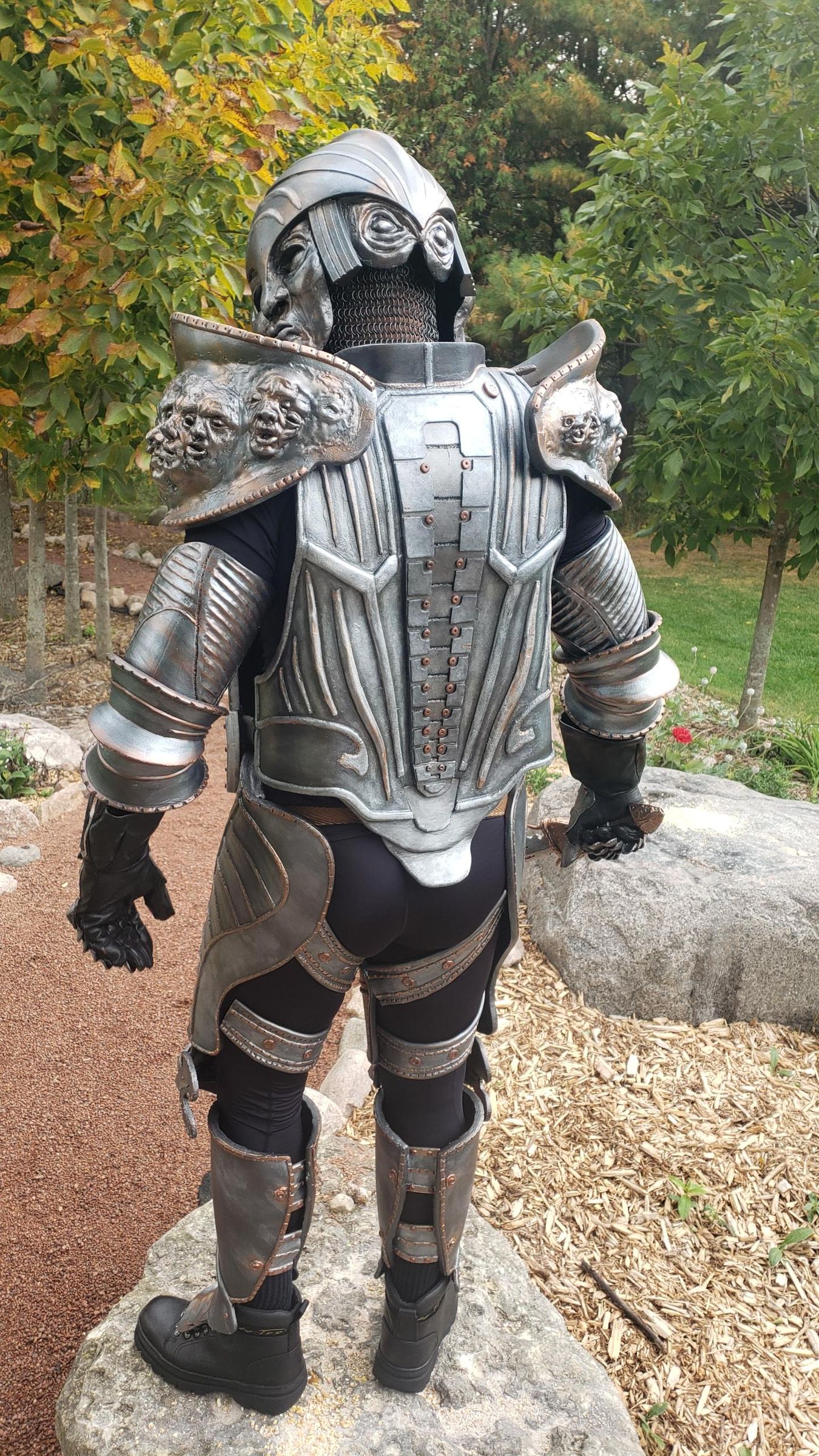 Riddick Lord Marshall Costume : 9 Steps (with Pictures) - Instructables