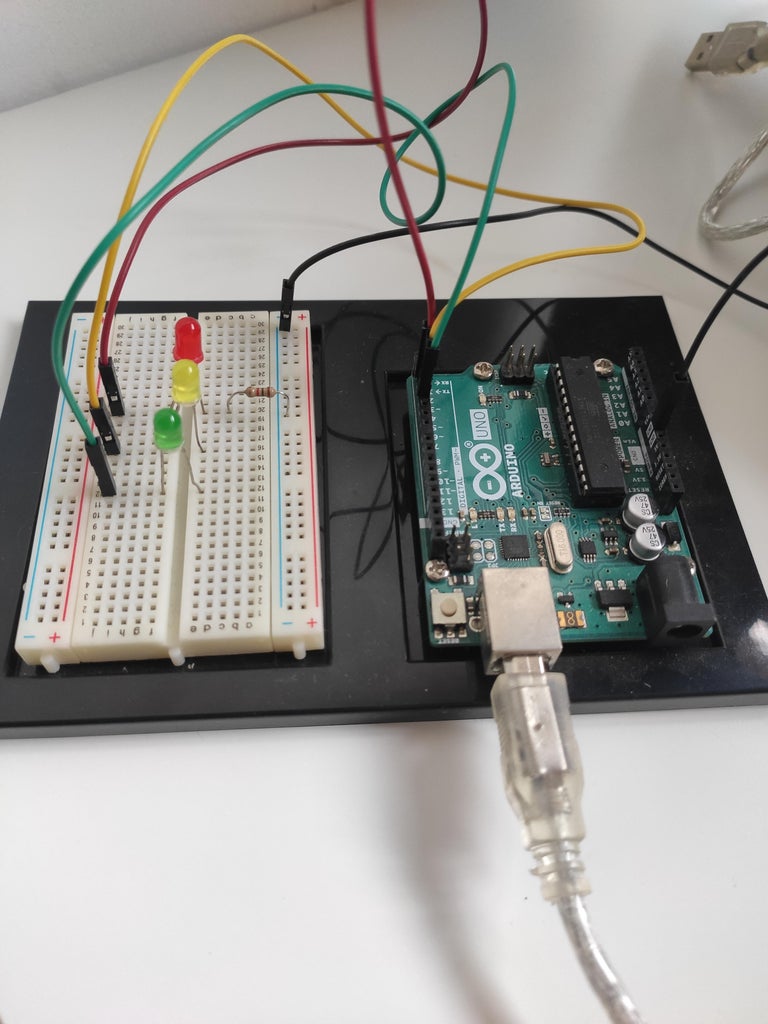 Traffic Light Controller With Arduino : 3 Steps - Instructables