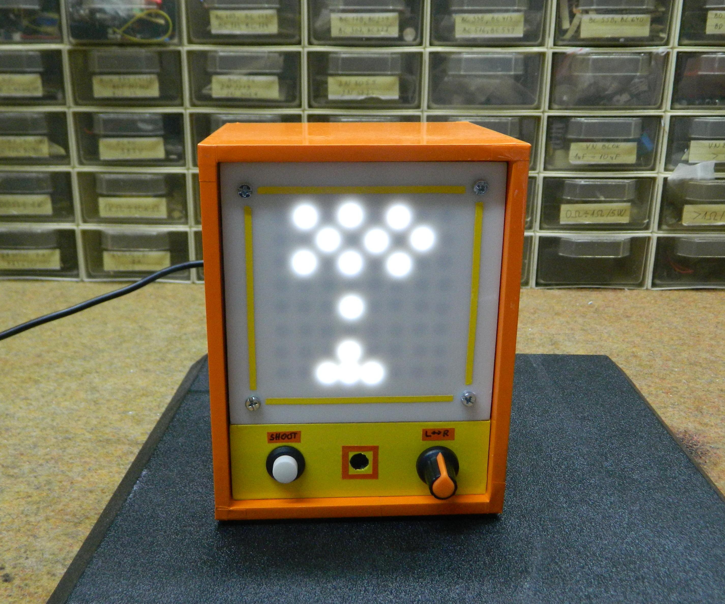 Arduino Space Invaders Game on 8x8 Homemade LED Matrix