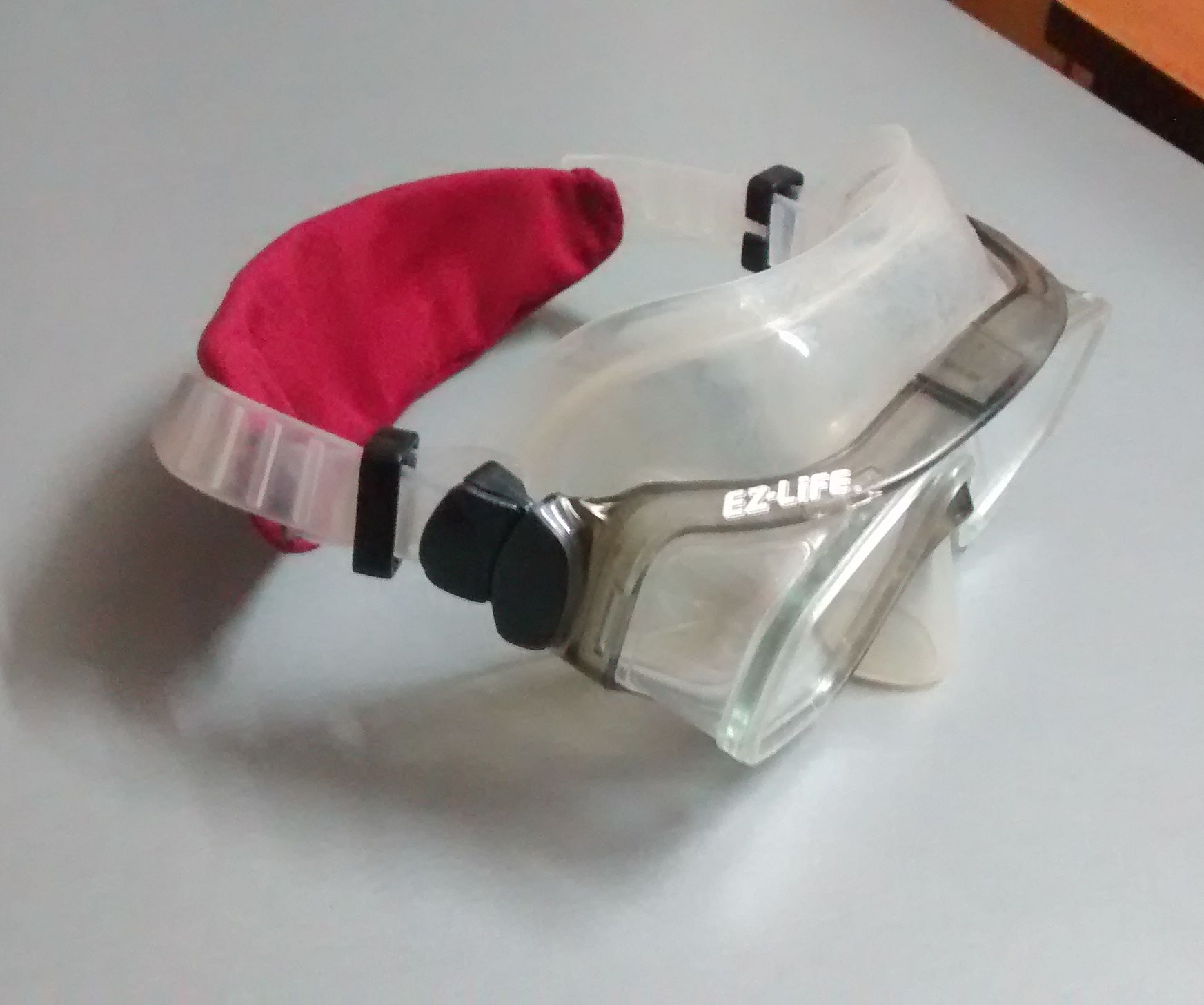 How to Make Diving Goggles Fabric Strap