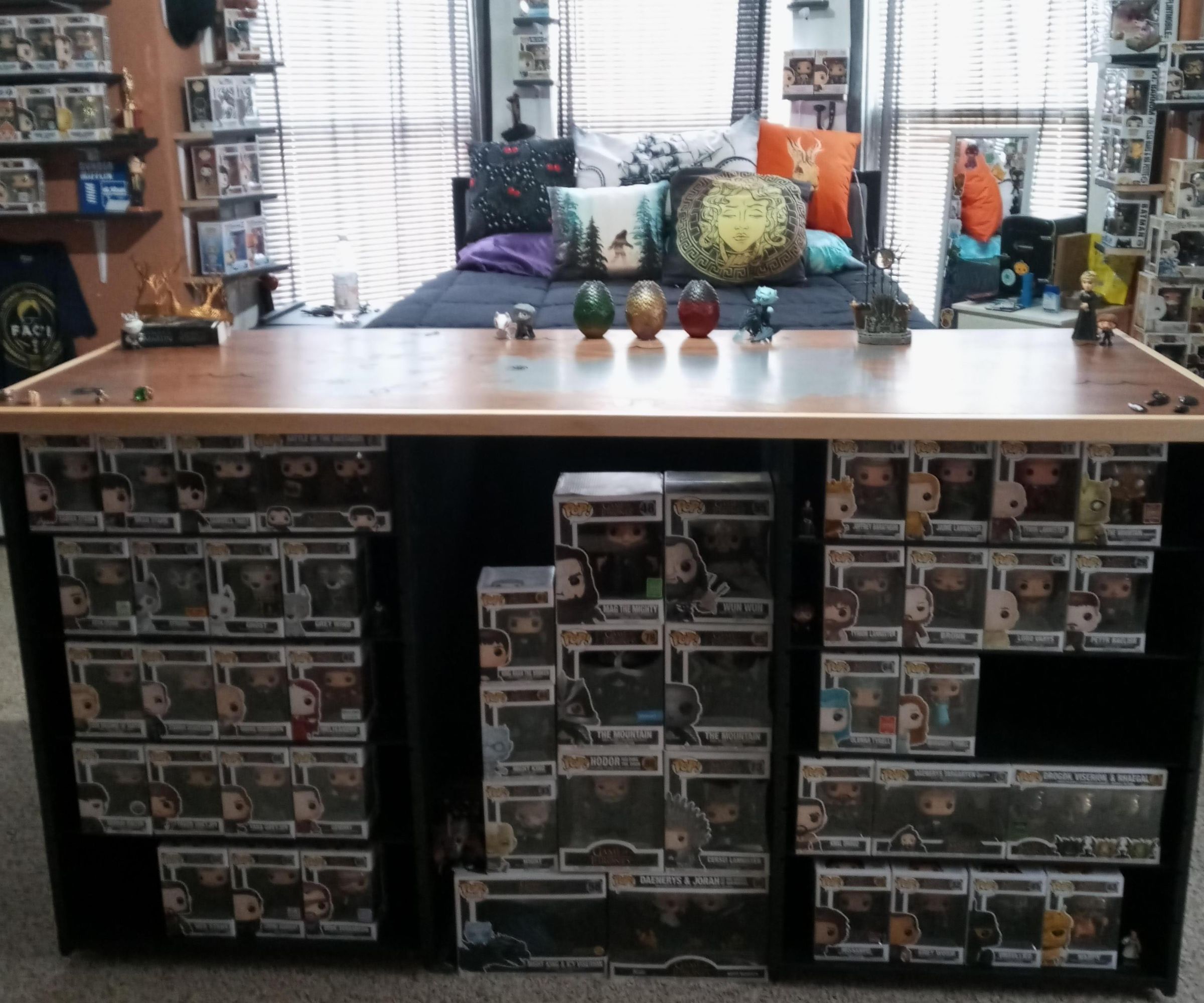 Game of Thrones Desk 