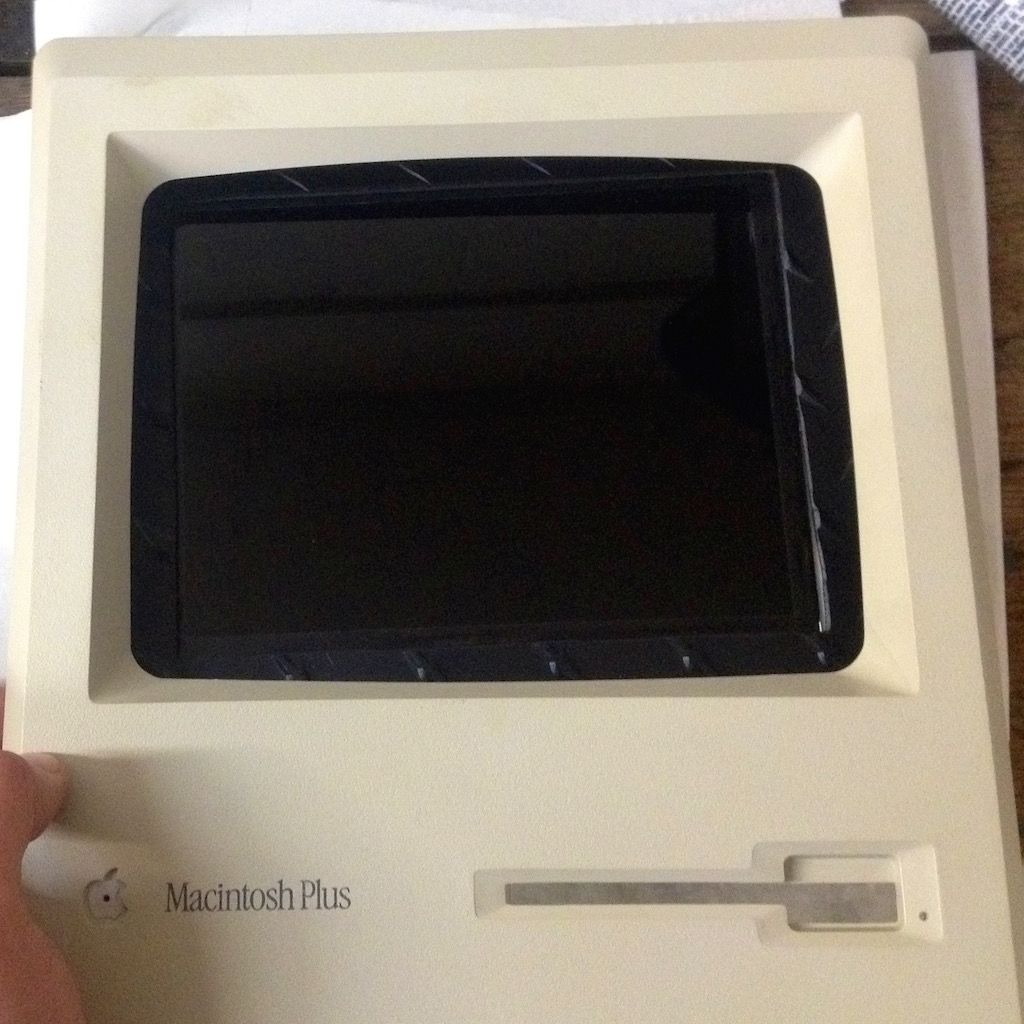 Making ApplePi, Merging a Vintage Macintosh Plus With the