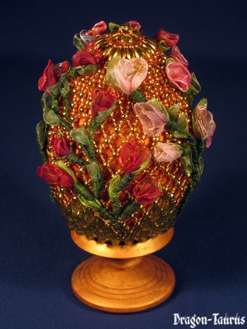 Rose Garden Egg