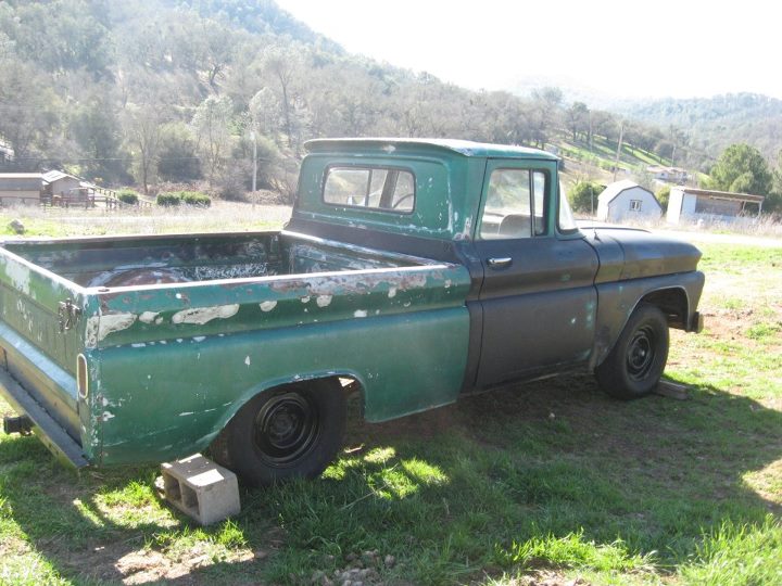 knex chevy c10 bagged