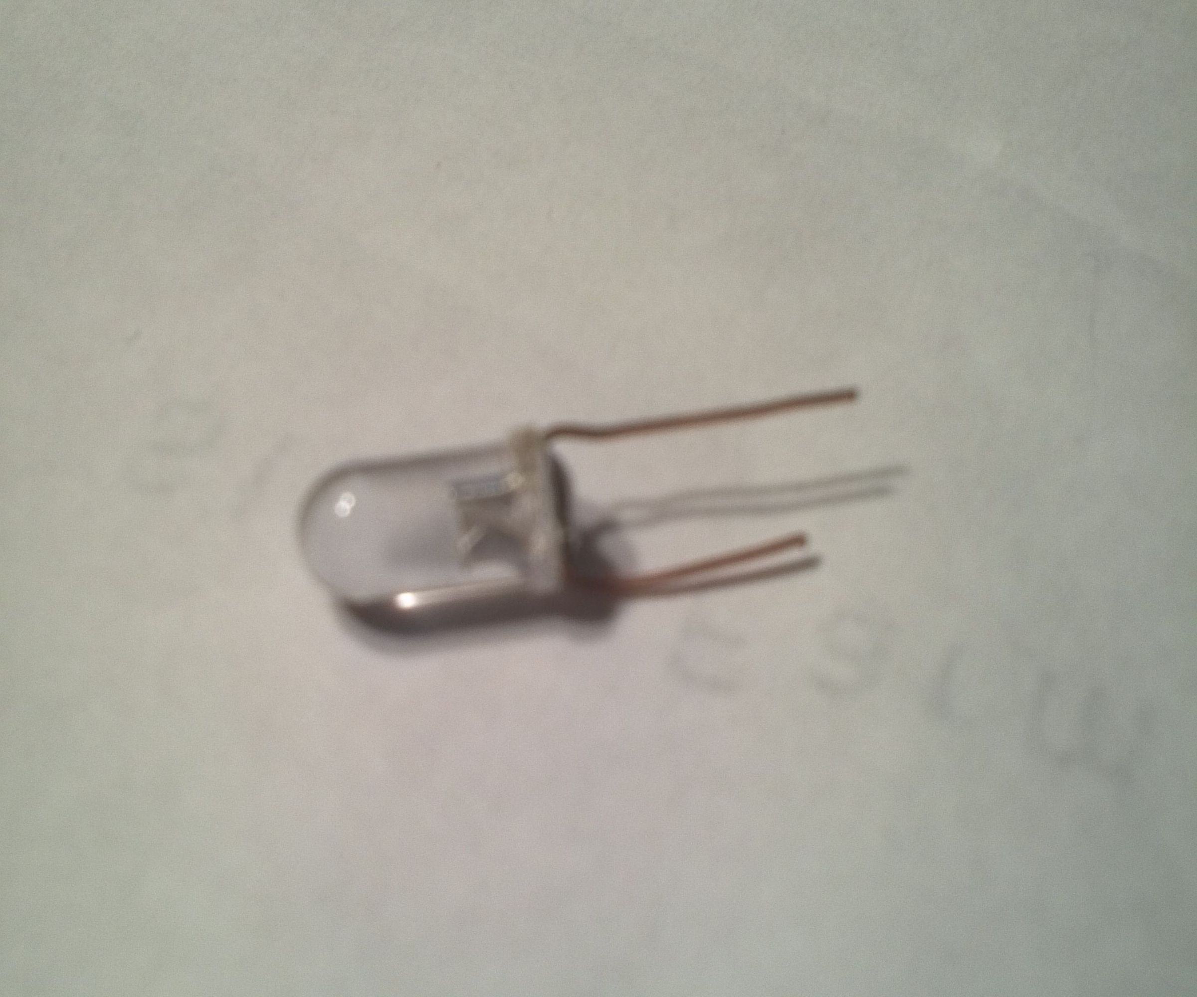 Mining Cheap, Bright White LED Bulbs From Harbor Freight Flashlights