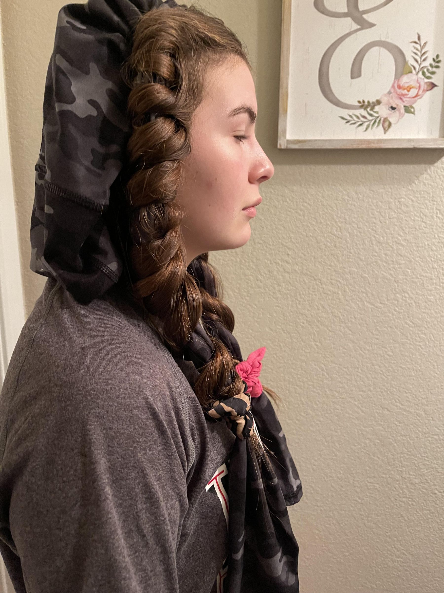 Seamless Heatless Legging Curls 9 Steps Instructables