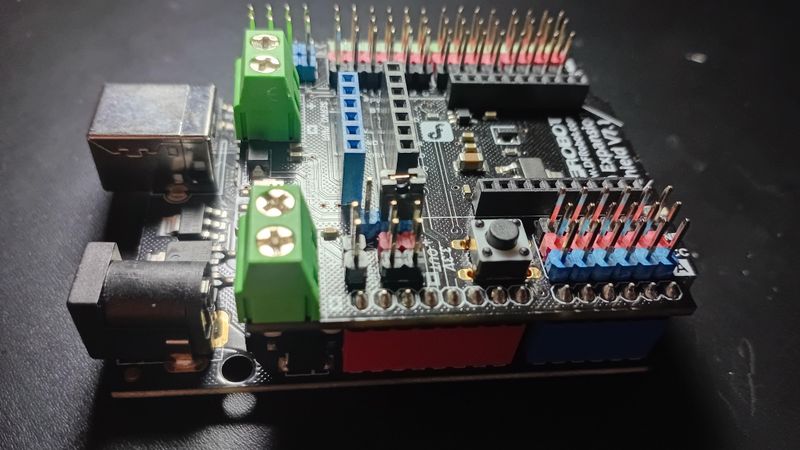 Understanding Digital and Analog Pins in Arduino - Lesson #5 : 11 Steps ...