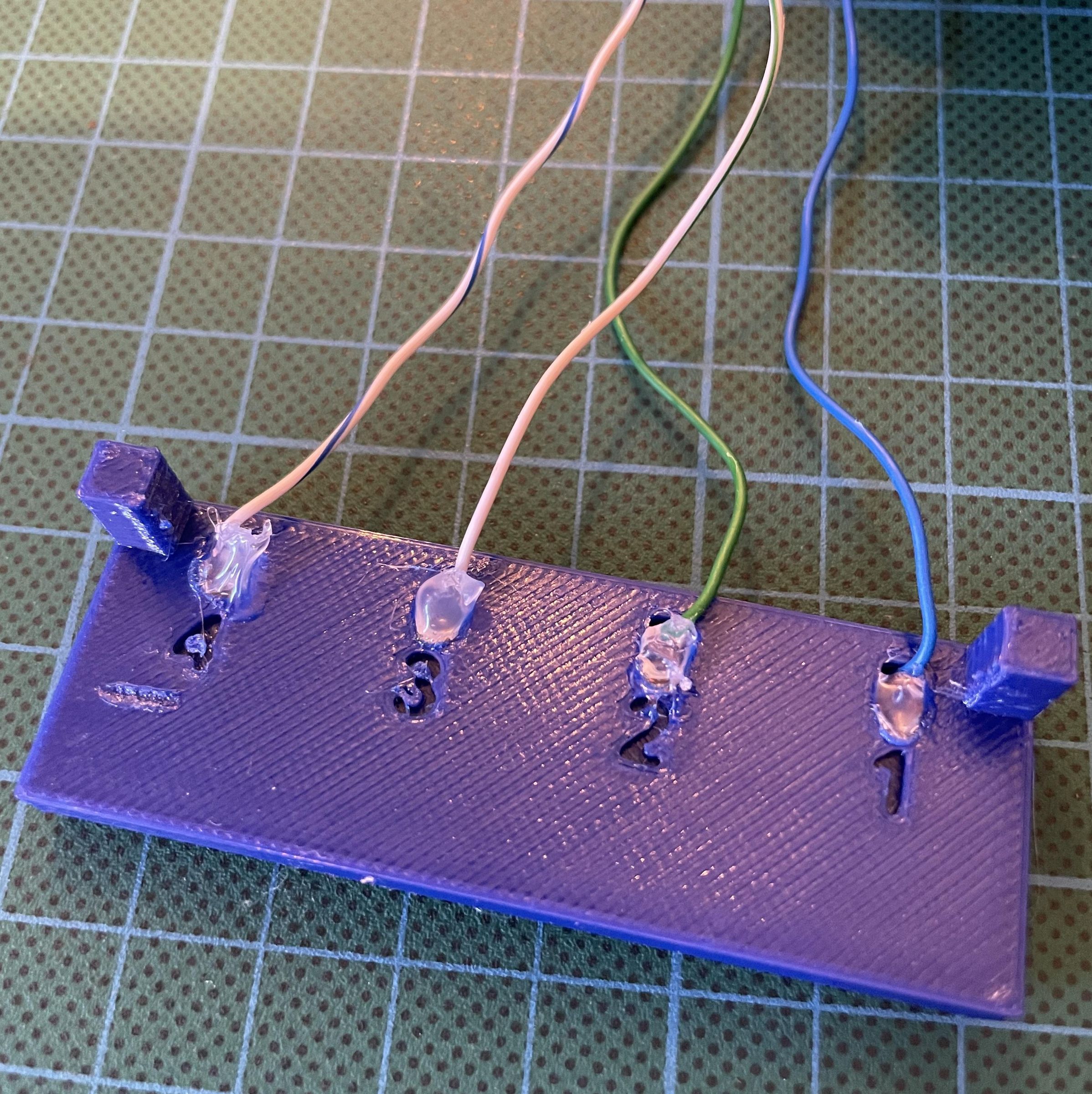 DIY Hidden Capacitive Touch Buttons in 3D Prints for ESP32 : 4 Steps ...